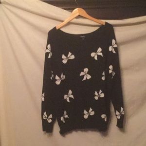 Lightweight Torrid Bow Sweater